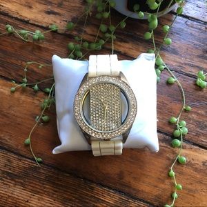 Iced out watch 💎✨